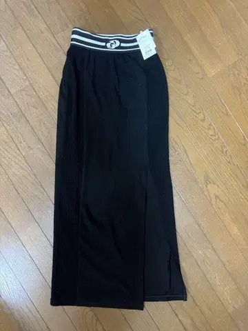 택 포함 미사용 새상품 GYDA 롱 스커트