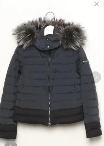 새상품급 TATRAS 타트라스 다운 자켓 M