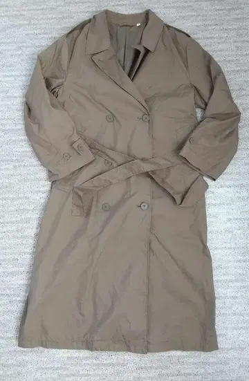 오버 트렌치코트 UNIQLOU