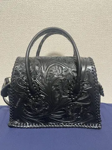 그레이스 콘티넨탈 카빙 트라이브스 MINI FinuRei2