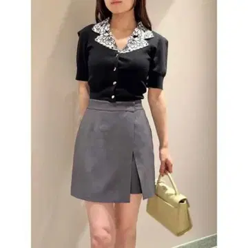 SNIDEL 랩 디테일 심플 스카 숏 팬츠