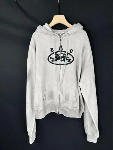 bad blod lion 후드티 L 사이즈