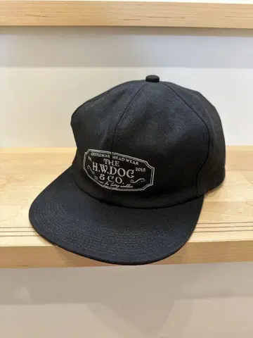 H.W.DOG & CO. 트래커 캡