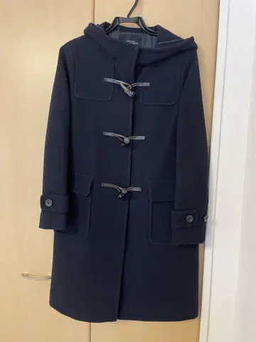 네이비 더플 코트