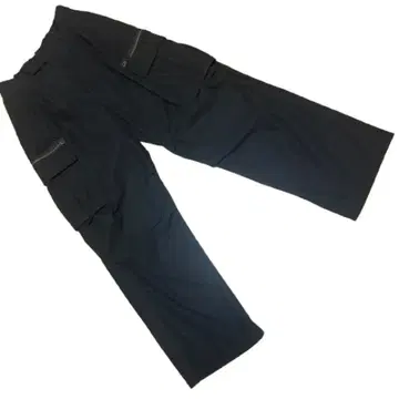 새상품급 유하 HIGHTWISTED CARGO PANTS 블랙