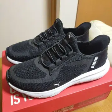 PUMA 스니커즈 EASE IN 소프트라이드 23.5cm 블랙 x 화이트