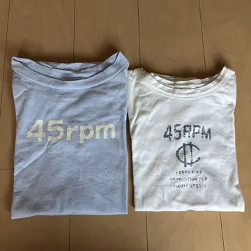 45rpm 티셔츠 2장 세트 스카이블루와 화이트