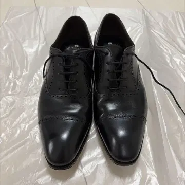 CARMINA 블랙 드레스 신발