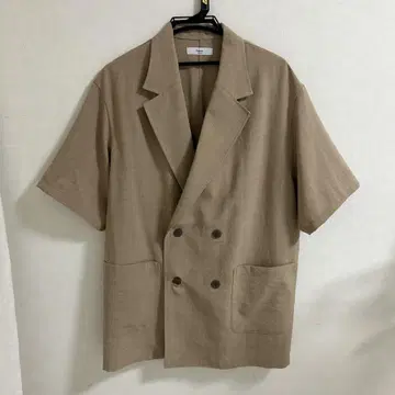 1회 사용 Discoat 베이지 테일러드 자켓 반팔