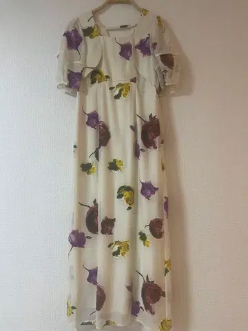 Ameri VINTAGE 꽃무늬 아이보리 원피스 S