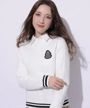Apuweiser-rishe 엠블럼 케이블 라인 풀오버 화이트