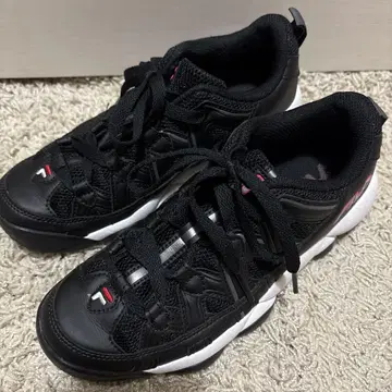 FILA 스파게티 로우컷 블랙 스니커즈 신발 24cm