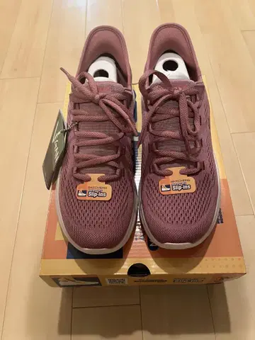 SKECHERS Slip-Ins 핑크 스니커즈