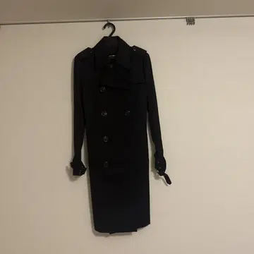 GRACE CONTINENTAL 블랙 트렌치코트