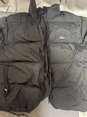 XLARGE 블랙 다운 자켓 XL