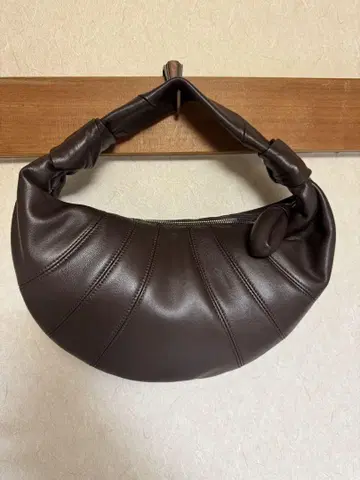 브라운 천연 가죽 핸드백
