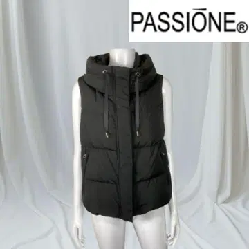 새상품급 PASSIONE(파시오네) 다운 베스트
