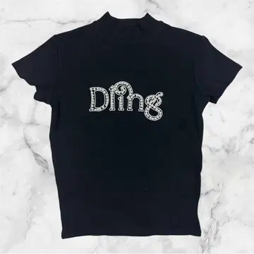 darich 그래픽 펄 T셔츠 하이넥