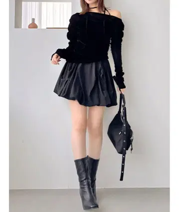 dazzlin 벌룬 미니 스커트 블랙