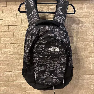 THE NORTH FACE 파도 무늬 백팩/백팩