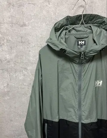 헬리한센 나일론 자켓 XL 새상품급
