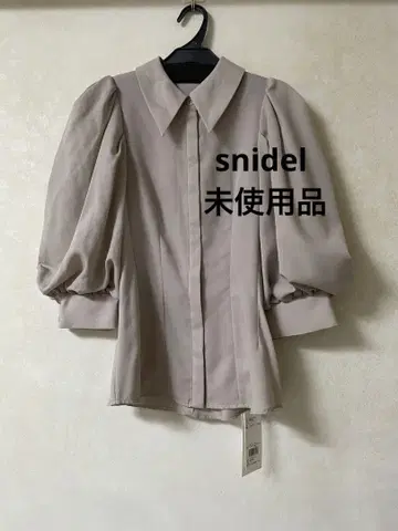 스나이델 snidel 블라우스 미사용품