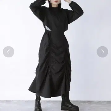 컨디션 최상 JEANASIS 나일론 허리 홀드 드로스트 원피스 블랙
