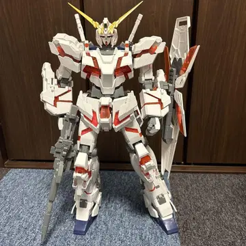 메가 사이즈 모델 1/48 유니콘 건담 조립 완료