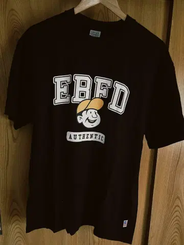 EBBETS FIELD (에베츠필드) T셔츠 M사이즈 블랙