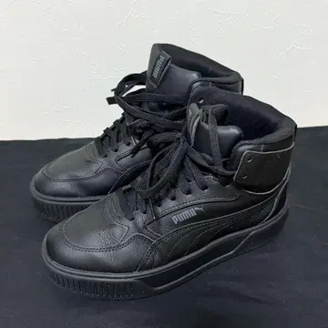 [ PUMA ] 블랙 하이컷 스니커즈 23cm