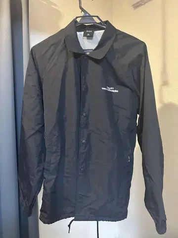 HUF 블랙 나일론 자켓 L