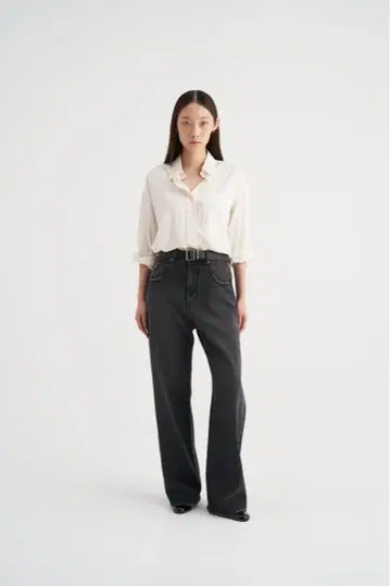 새상품급 Venica 데님 사이즈 2 Black