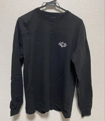 HUF 티셔츠 자수 로고