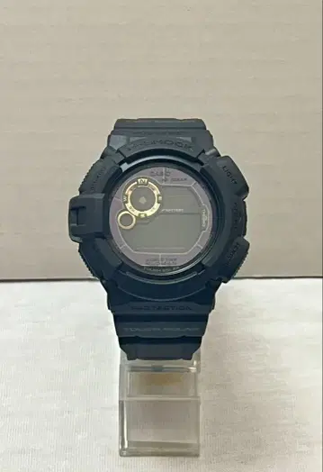 미사용 새상품 G-SHOCK MUDMAN 블랙 x 골드