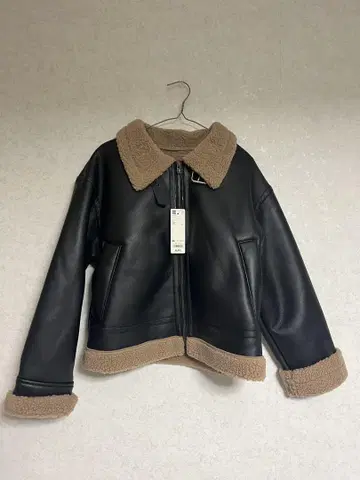 GU 페이크 무스탕 플라이트 자켓 XL 블랙