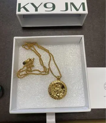 KY9 JM 메달형 목걸이 골드