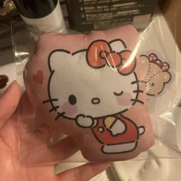 헬로키티 쿠션형 키링