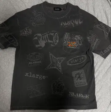 XLARGE 블랙 T셔츠 로고 프린트