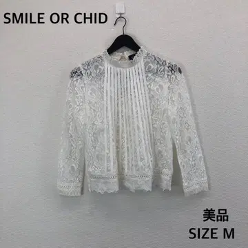 택 포함 새상품 SMILE OR CHID 화이트 레이스 블라우스 M