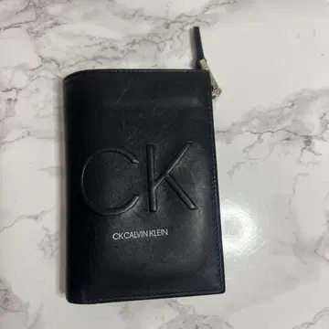 CK CALVIN KLEIN 블랙 접이식 지갑