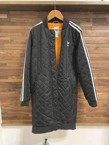 adidas 퀼팅 롱 자켓 M 블랙/오렌지