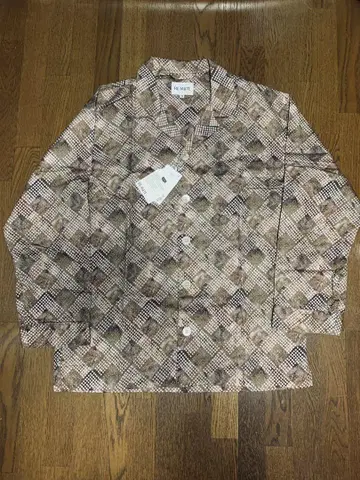 RE.MATE 오픈 카라 셔츠 올 패턴