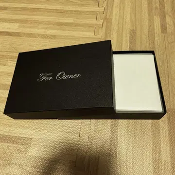 키케이스 화이트