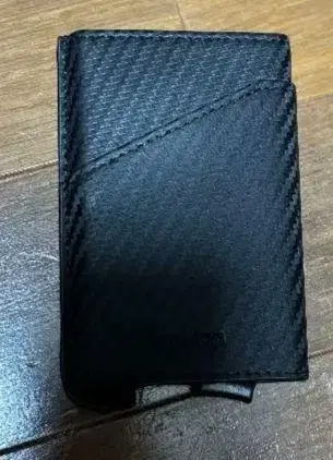 제피리온 블랙 카드 케이스