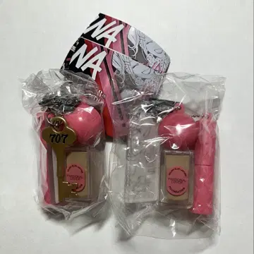 가챠 NANA 미니 참 립&파운데이션 하치 보통 레어
