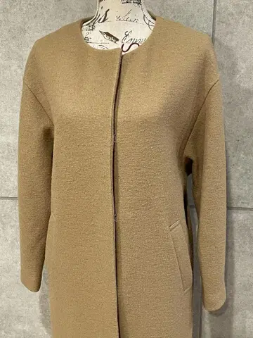 정가 4.3만 LACOSTE 멜톤 롱 노카라 코트 베이지 36