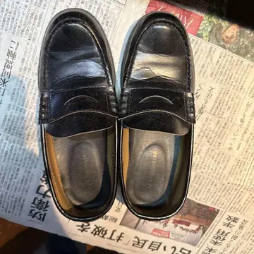블랙 로퍼