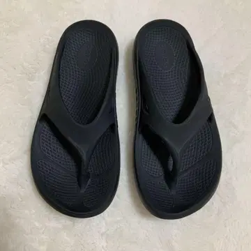 OOFOS 블랙 플립플랍