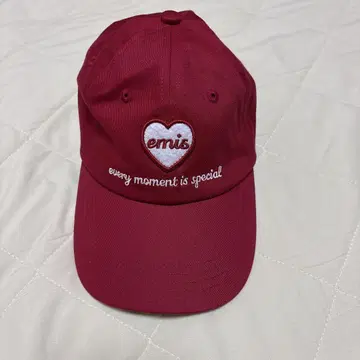 emis 빨간색 캡