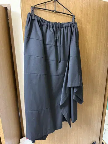 Tao 블랙 롱 스커트